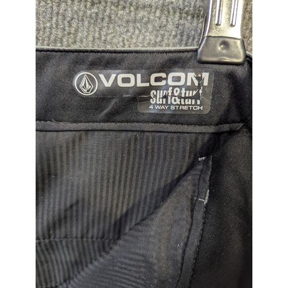 Volcom Shorts Mens 28 (30x9) Gray Surf & Turf Hybrid 4 Way Stretch Chino Skate - Picture 3 of 12